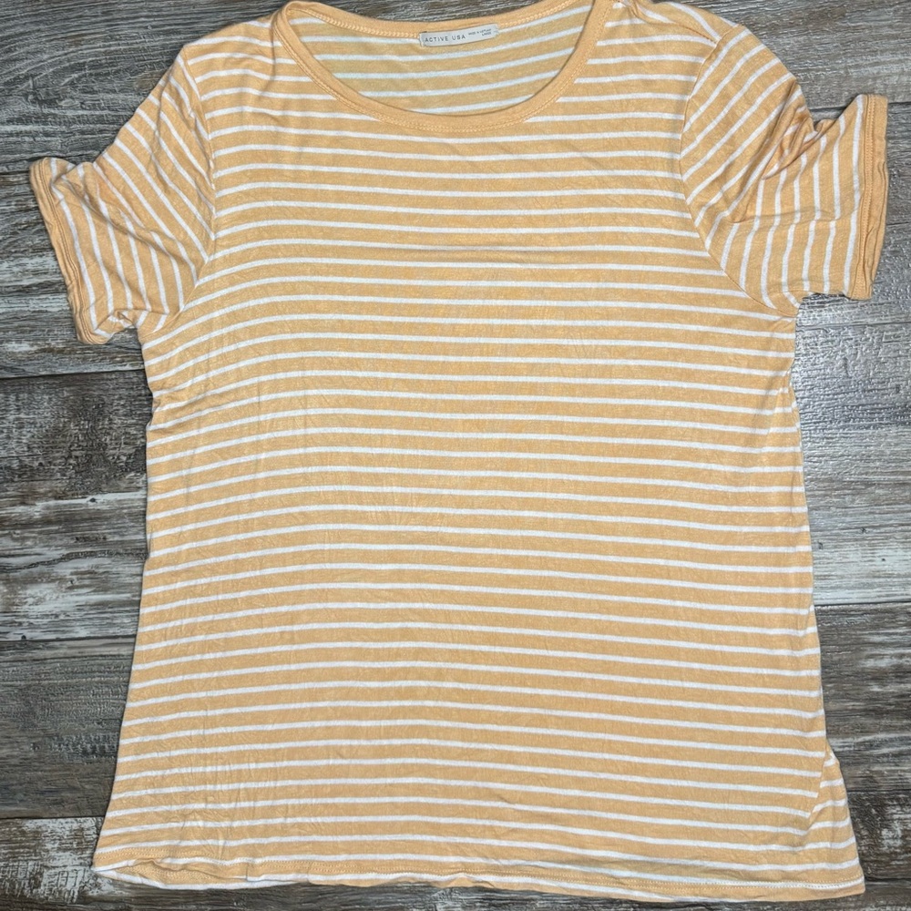 Active Women’s Striped Tee Size Large